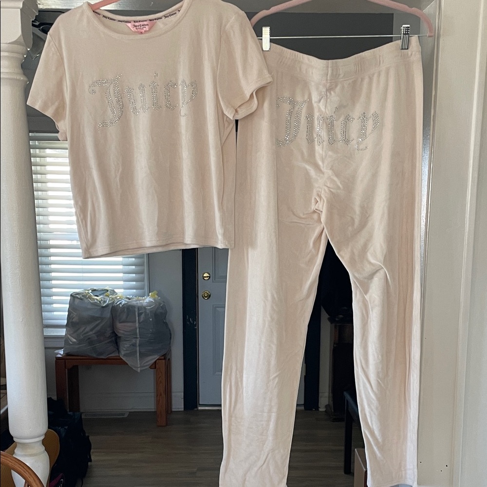 Juicy Couture Light Pink Lounge Set NEW